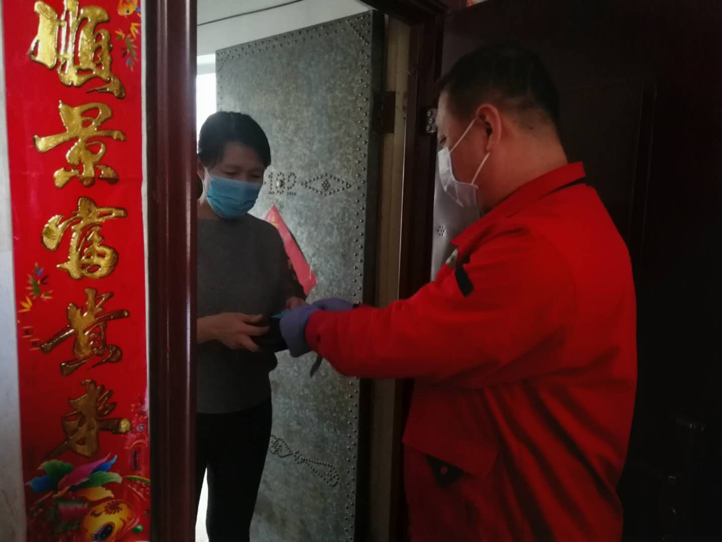 疫情防控，黨員在行動