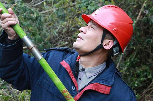 他的生命在巡視線路上定格——記湖南邵陽綏寧縣供電公司安全總監、安監部主任袁國平