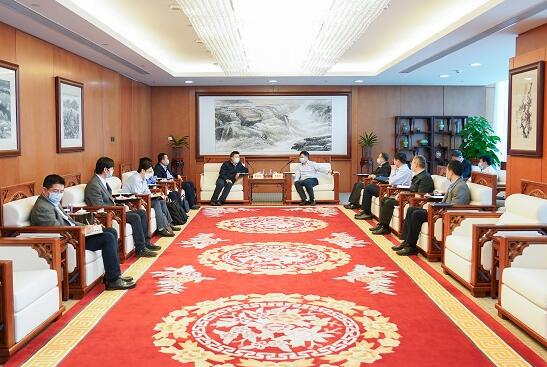華能集團有限公司總經理、黨組副書記鄧建玲會見電力規劃設計總院院長杜忠明