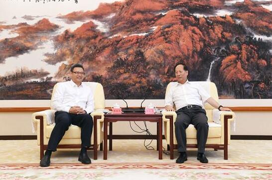 錢智民拜會內蒙古自治區黨委書記石泰峰并調研內蒙古公司
