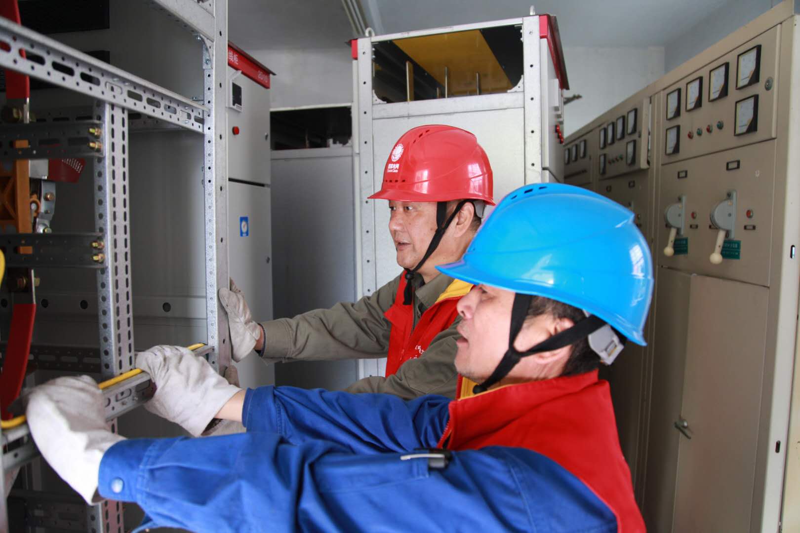 國網寧波市鄞州區供電公司：老舊小區煥然一新，居民幸福感顯著提高