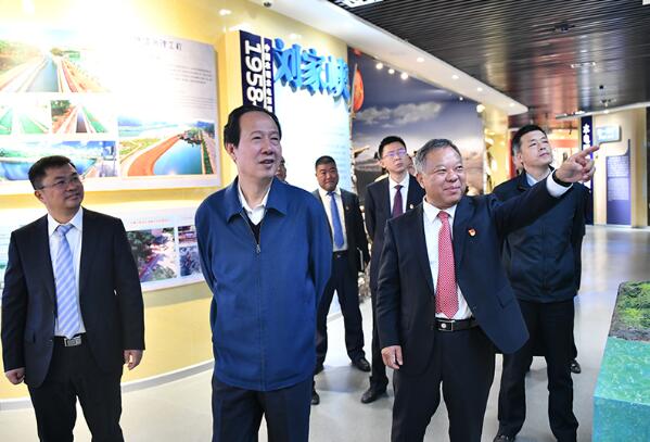 中國能建集團公司黨委副書記、總經理丁焰章到水電四局調研指導工作