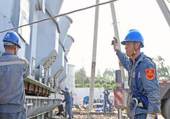 桂林供電局開展主變大修 迎戰冬季用電高峰