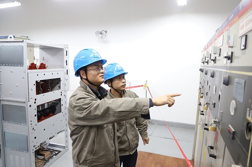 國網寧波市鄞州區供電公司：服務校園不停電，周末施工不停歇