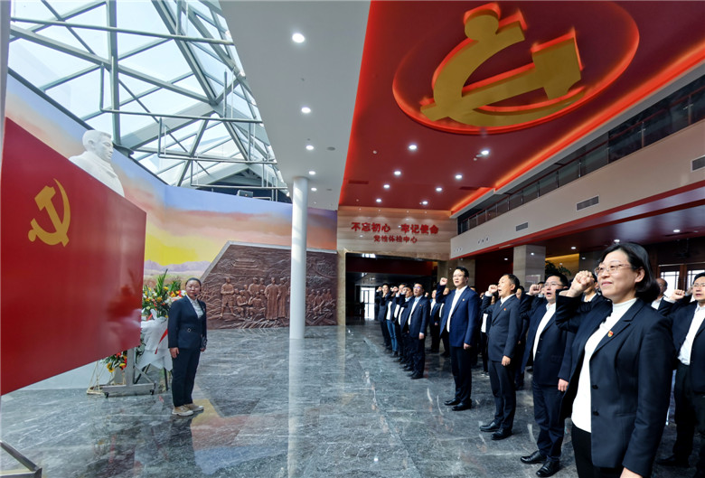 國網諸城市供電公司開展“賡續紅色基因，汲取前行力量”黨史學習教育