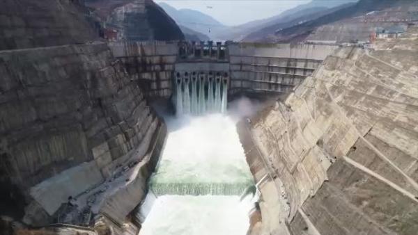 一組數據了解白鶴灘水電站到底有多“?！? width=