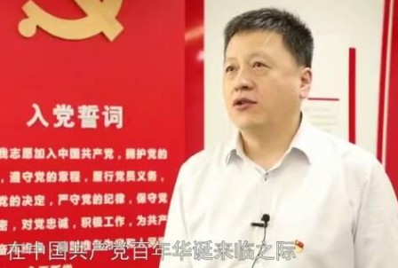 周群任中國電氣裝備集團有限公司黨委副書記、董事，提名為中國電氣裝備集團有限公司總經理人選