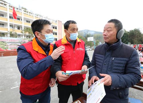 國網壽寧縣供電公司“三下鄉”用電宣傳暖民心