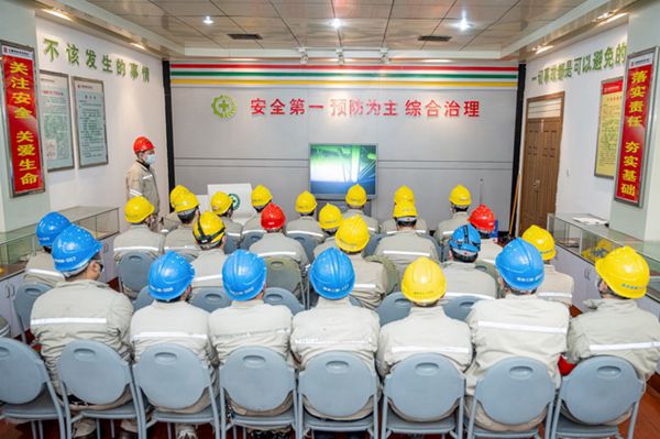 大唐淮南洛河發電廠安全警示教育從“新”出發！