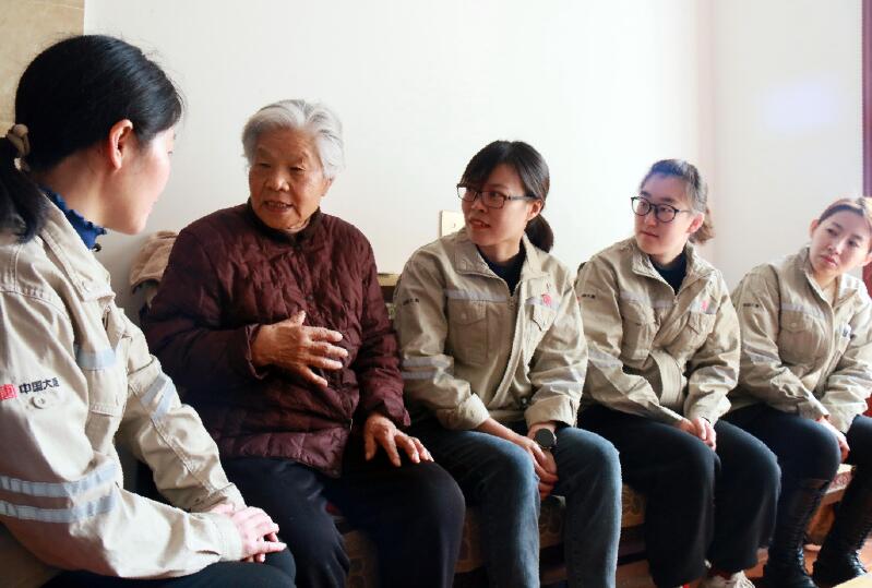 別樣婦女節，溫暖老人心