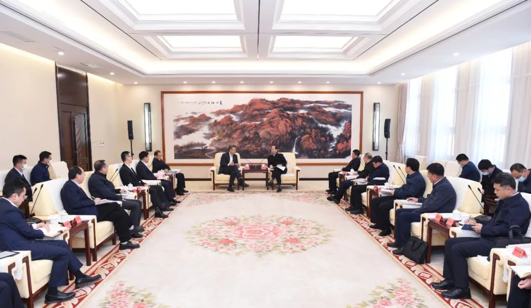 錢智民、江毅拜會內蒙古自治區黨委書記、人大常委會主任石泰峰