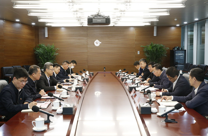 錢智民拜會中國海油董事長、黨組書記汪東進