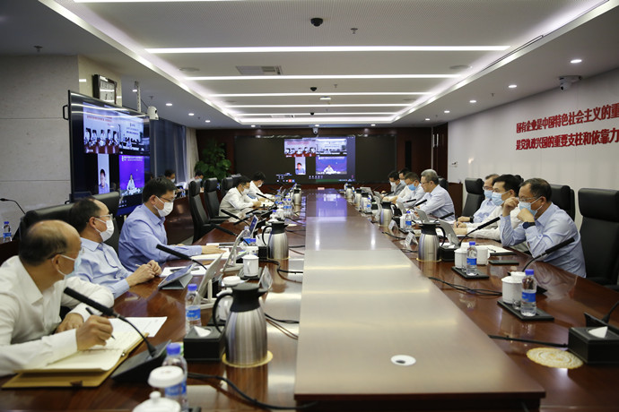國家電投黨組理論學習中心組圍繞“‘建功新時代，喜迎二十大’習近平總書記重要指示批示精神再學習再落實再提升”開展學習研討