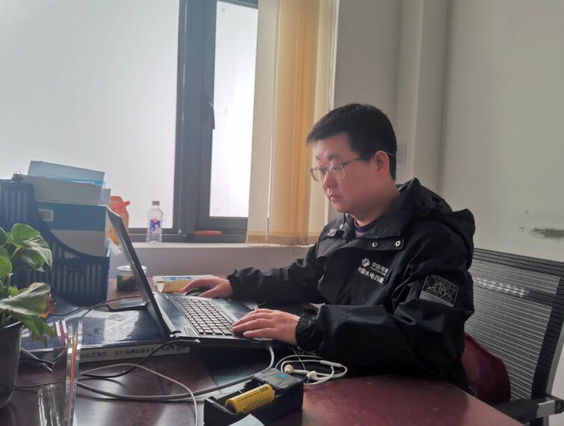 劉凡武：砥礪深耕志未泯，不負山河不負卿