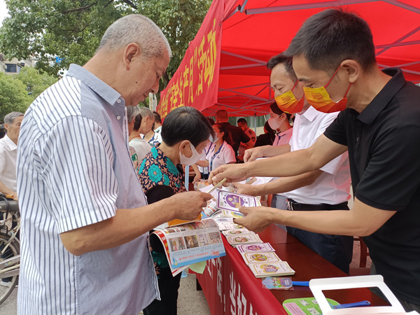 國網撫州市南豐縣供電公司擺攤開課 積極傳播安全用電知識