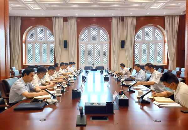 丁焰章拜訪國家能源局黨組書記、局長章建華