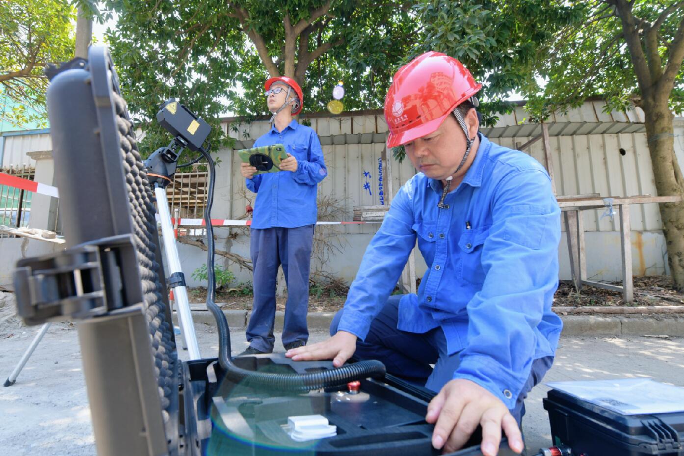 國網余姚市供電公司首次應用激光炮精準消缺 確保高溫天電網安全