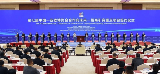 鋁業巨頭600億元進軍光伏，建設30萬噸多晶硅、20GW硅片、6GW電站等