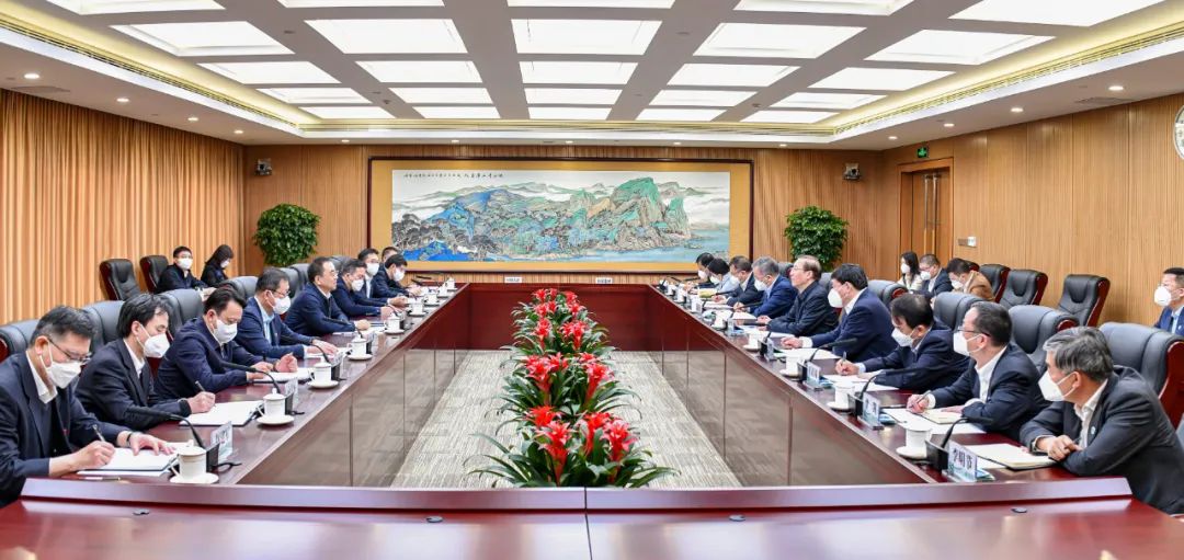 國家電網董事長辛保安、總經理張智剛與大唐董事長鄒磊、總經理劉明勝會談