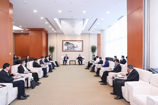 華能集團有限公司總經理、黨組副書記鄧建玲會見淄博市委書記馬曉磊