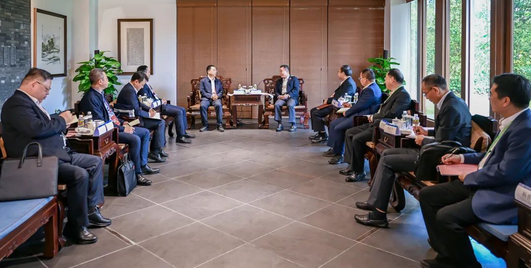 大唐集團黨組書記、董事長鄒磊與海南省副省長倪強會談