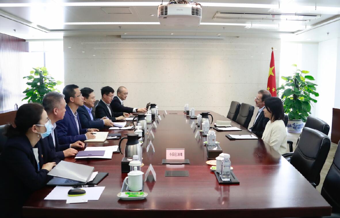 國家電投黨組成員、副總經理陳海斌會見國際鋁業協會秘書長邁爾斯·珀瑟