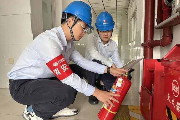 國能龍巖發電公司開展青安崗消防檢查構筑安全防火墻