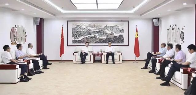 漯河市委書記秦保強、市長黃鈁會見中國電建華中區總部黨委書記、總經理蹇尚友一行