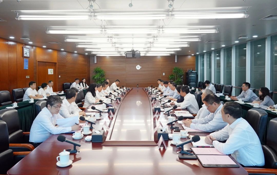 中國能建黨委書記、董事長宋海良與中國海油黨組書記、董事長汪東進會談