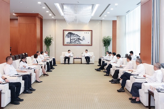 華能集團黨組書記、董事長溫樞剛會見山西省委常委、太原市委書記韋韜
