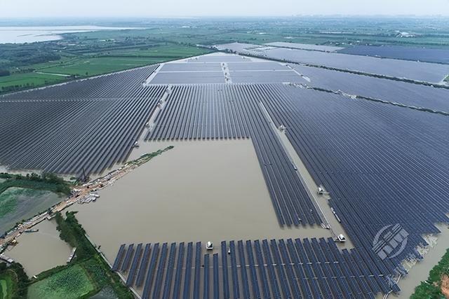 華潤赤壁百萬千瓦新能源基地項目并網發電超1億度