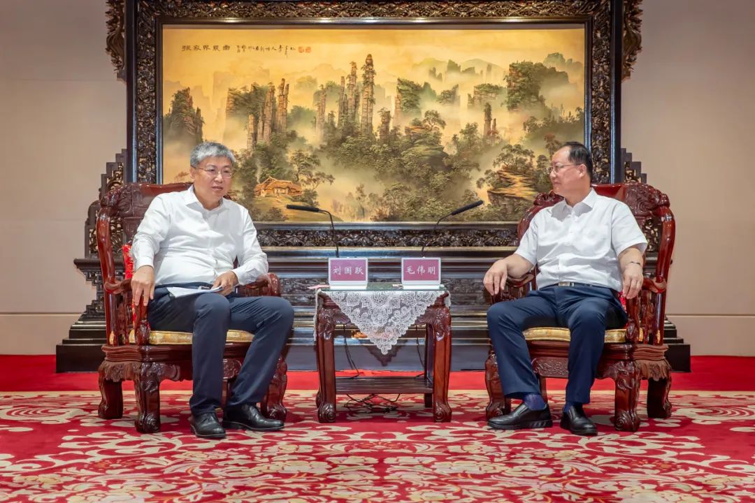 國家能源集團黨組書記、董事長劉國躍拜會湖南省委副書記、省長毛偉明