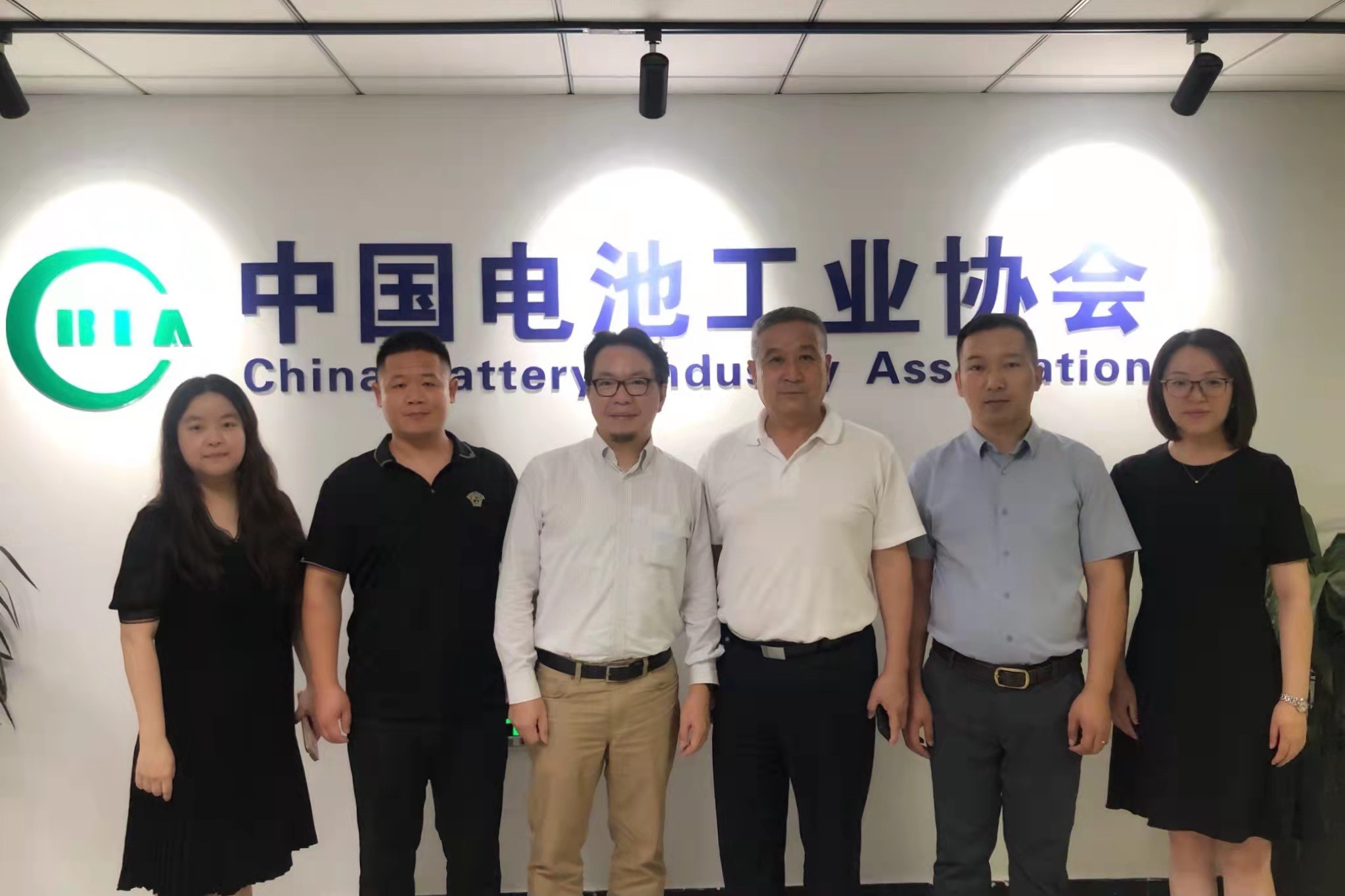 強強聯手 戮力同心 共創輝煌[ES Shanghai儲能展]與中國電池工業協會儲能分會達成戰略合作