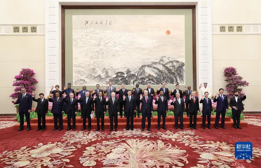 習近平出席第三屆“一帶一路”國際合作高峰論壇開幕式并發表主旨演講