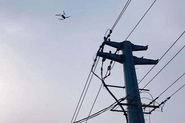 國網泰安供電公司開展無人機飛巡測溫，助力冬季供電安全