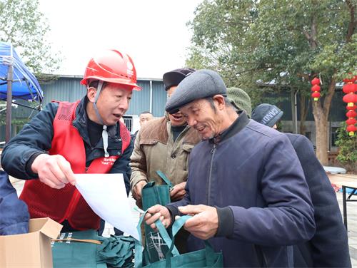 國網壽寧縣供電公司“三下鄉”集中服務安全用電送上門