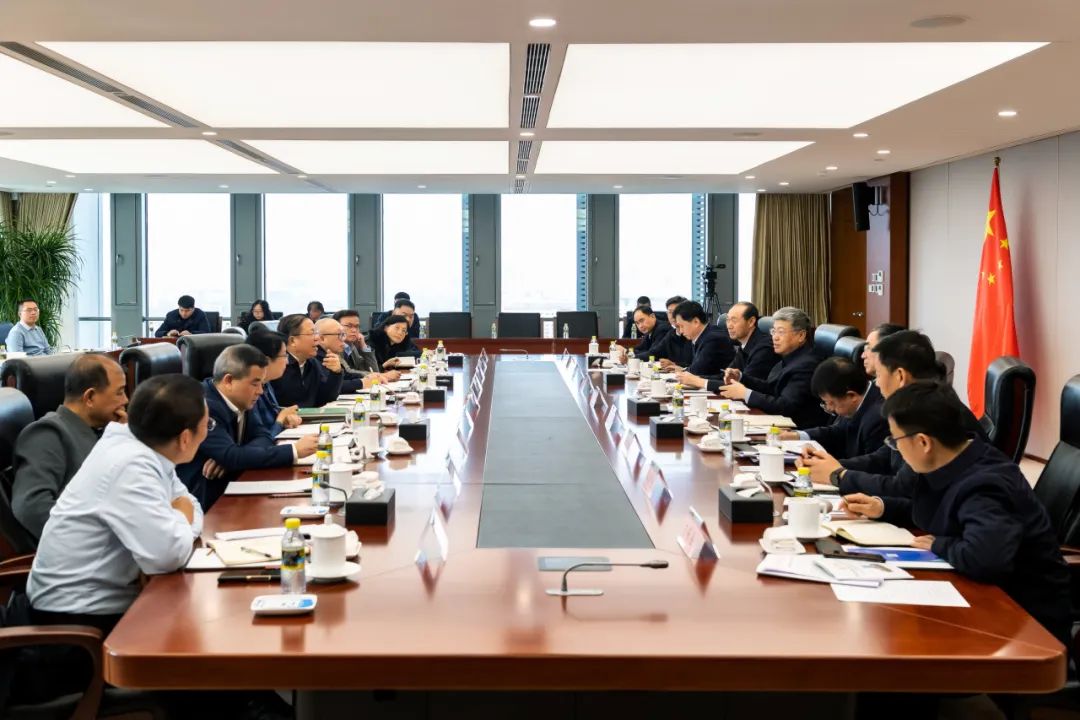 國家能源集團董事長劉國躍會見廣西壯族自治區政府黨組成員、國資委黨委書記秦如培