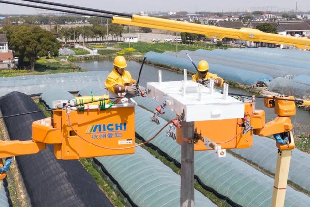 “零感知”帶電作業，農村電網持續改造升級