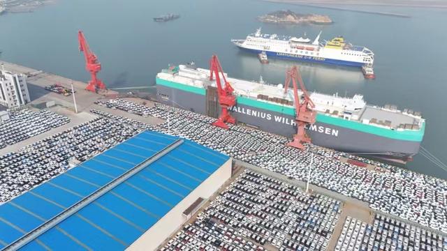 長三角新能源汽車共赴出?！靶潞降馈? width=
