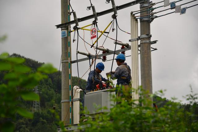 廣東電網防風防汛Ⅱ級響應持續