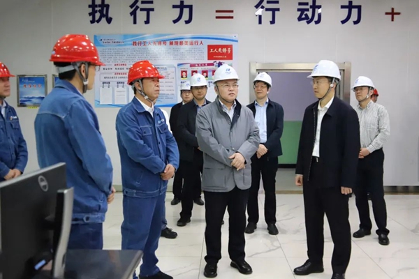 葉向東到山西區域企業調研