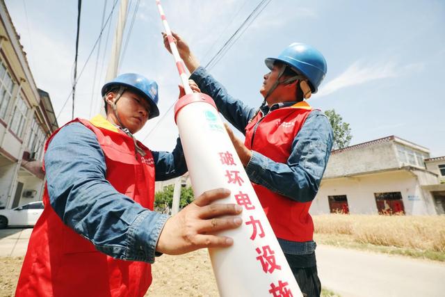 國網濉溪縣供電公司“三多”供電服務忙 “三夏”豐收有保障