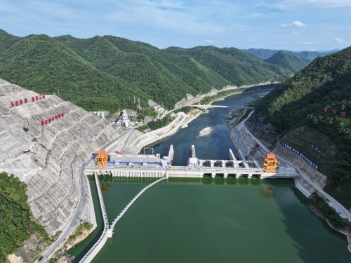 引漢濟渭黃金峽水利樞紐工程全容量并網發電