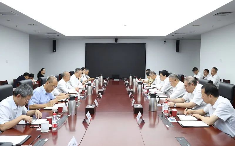 國家電網公司董事長、黨組書記張智剛拜訪懷柔實驗室并交流座談