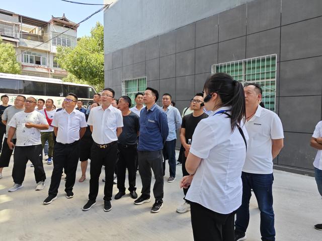 貴州畢節供電局班站所長集體“充電”提升履職能力