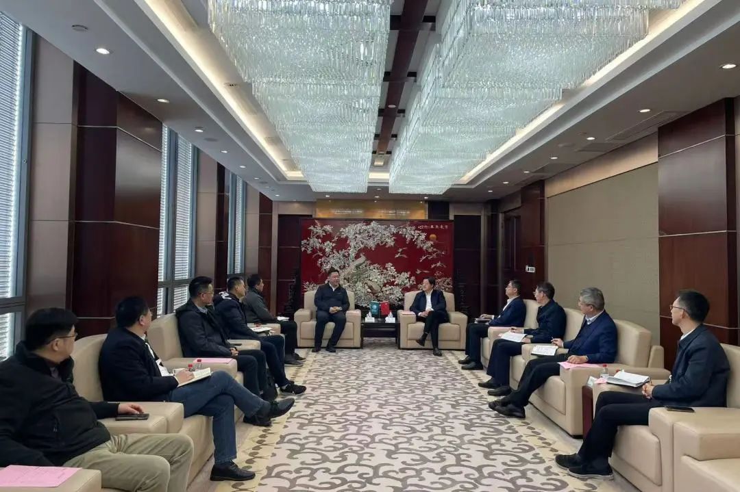華電浙江公司黨委書記趙偉東赴國家電網華東分部、緯景儲能溝通交流