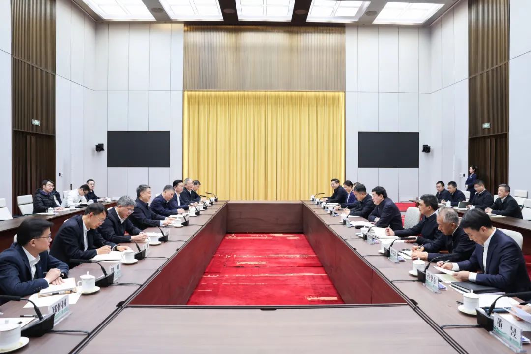 溫樞剛張文峰與國家電網董事長張智剛、總經理龐驍剛會談