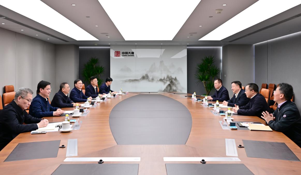 中國大唐董事長鄒磊、總經理張傳江與中廣核董事長楊長利、總經理高立剛會談