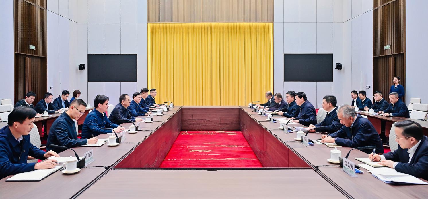 中國大唐集團董事長鄒磊、總經理張傳江與國家電網董事長張智剛、總經理龐驍剛會談