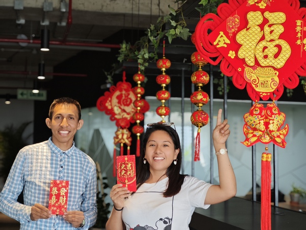 【新春走基層】濃濃年味暖人心，海外職工共迎春